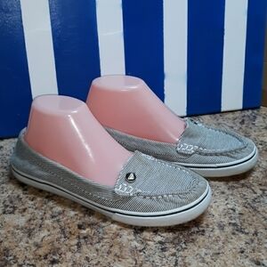Roxy canvas flats sneakers 8